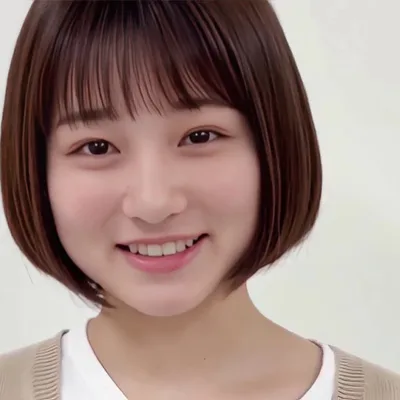 イロナ（女優志望の美大生）